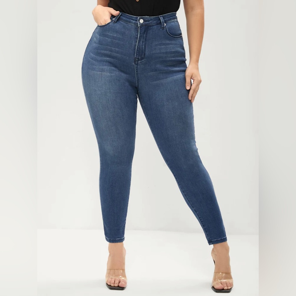 Skinny Extremely Stretchy High Rise Medium Wash Sculpt Waist Jeans